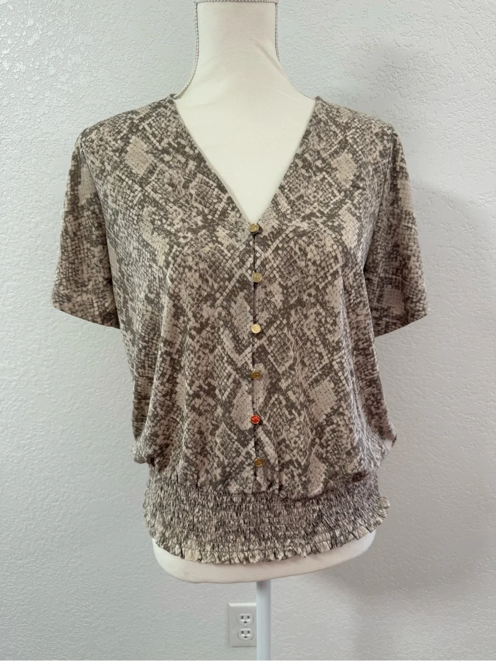 Michael Kors chic blouse